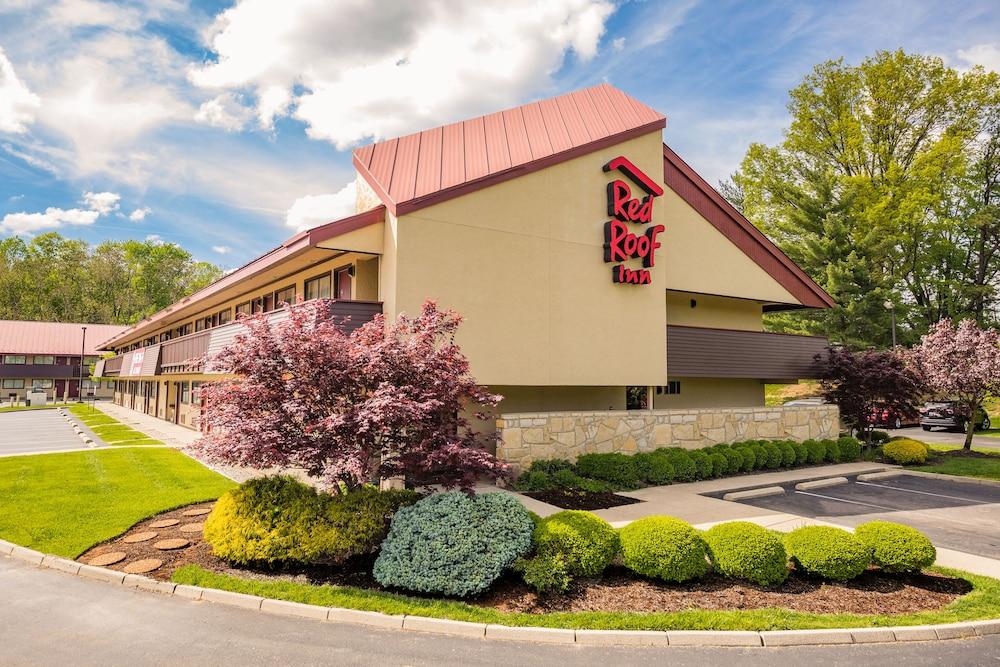 Red Roof Inn Cincinnati Northeast - Блу Аш Екстериор снимка